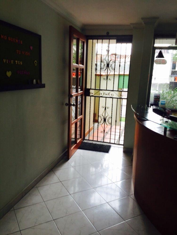 Casa Portico Hotel Medellín Buitenkant foto