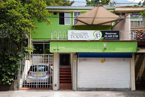 Casa Portico Hotel Medellín Buitenkant foto