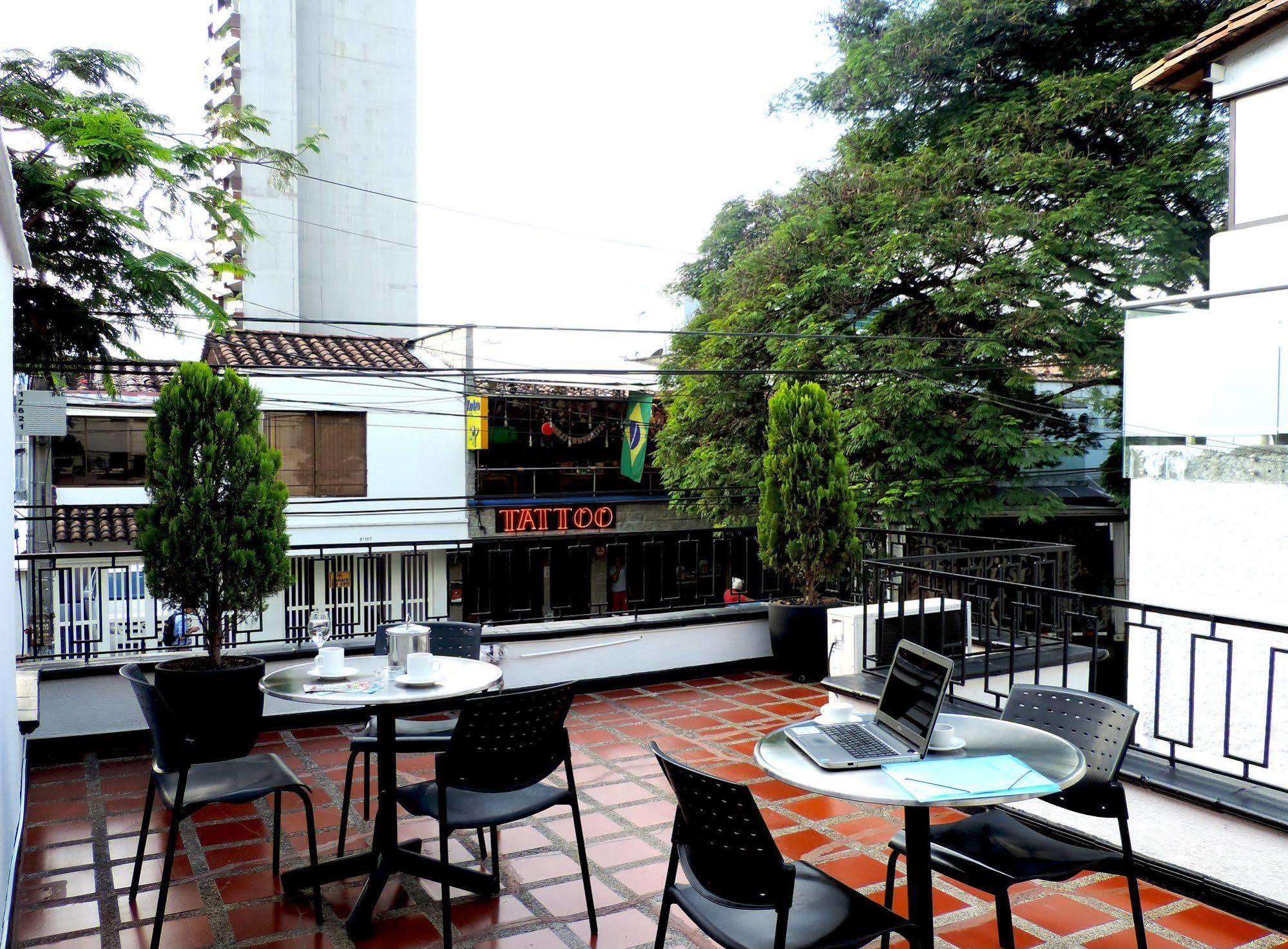 Casa Portico Hotel Medellín Buitenkant foto